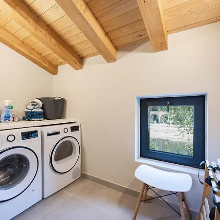 Marde Corfu ヴィラ